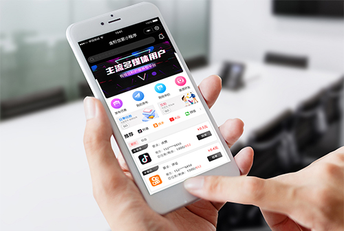 �Ƹ��������С����